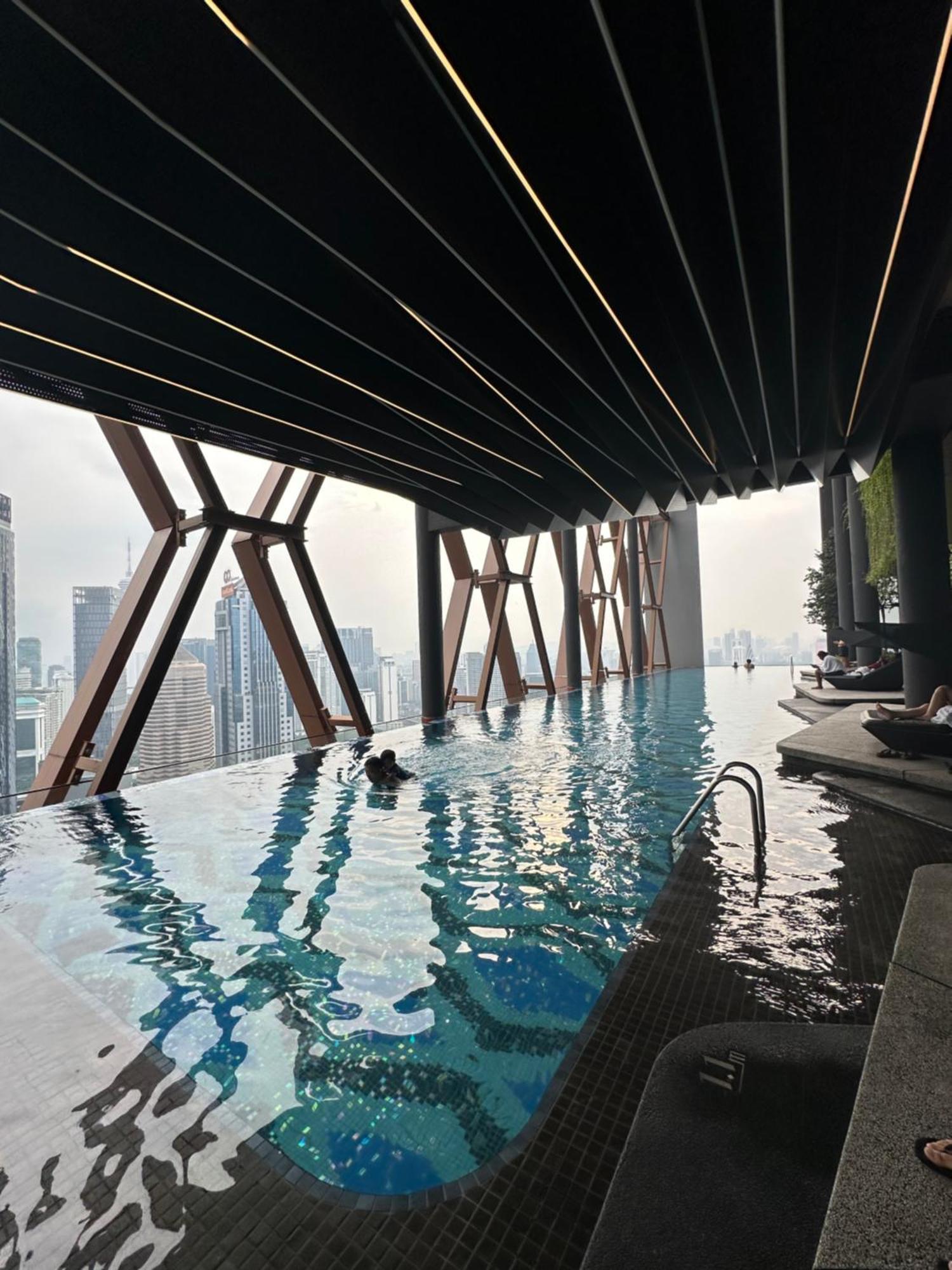 Skyline Homes By Scarletz Suites Klcc Куала-Лумпур Екстер'єр фото