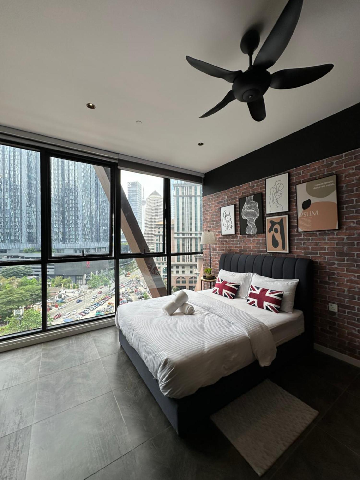 Skyline Homes By Scarletz Suites Klcc Куала-Лумпур Екстер'єр фото